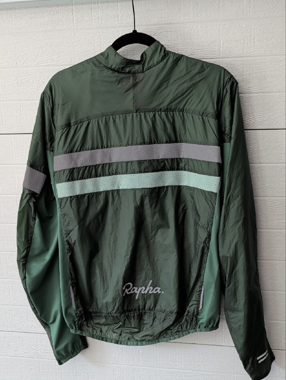 Rapha Olive Green Lightweight Windbreaker with Reflective Stripes - Picture 4 of 4